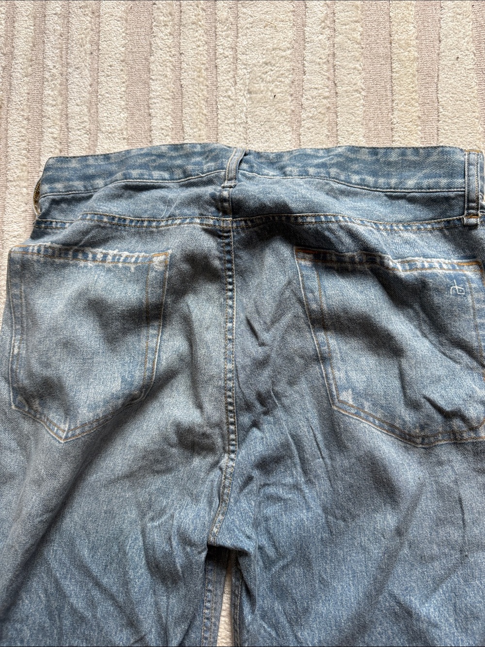 rag & bone Faded Blue Wide-Leg Jeans - Picture 4 of 7